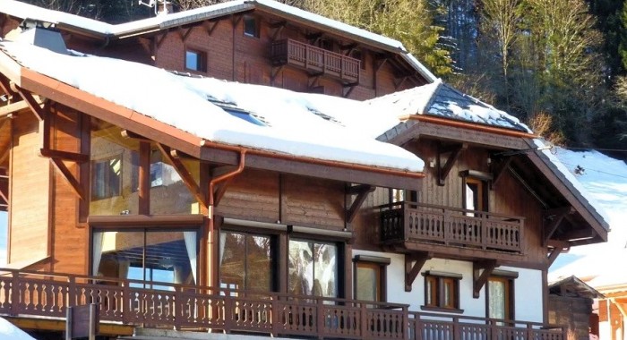 Chalet Ice